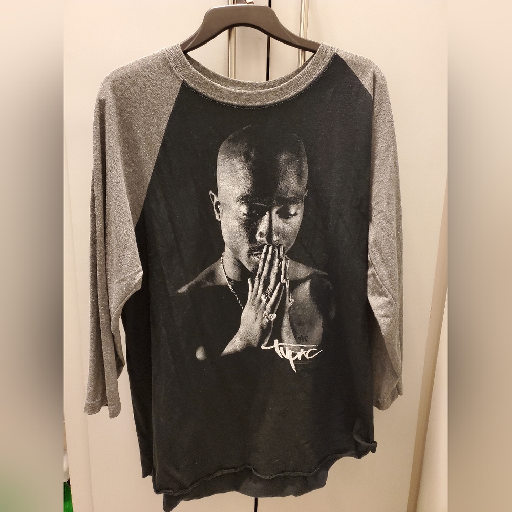 Licensed 2Pac 3/4 sleeve baseball tee